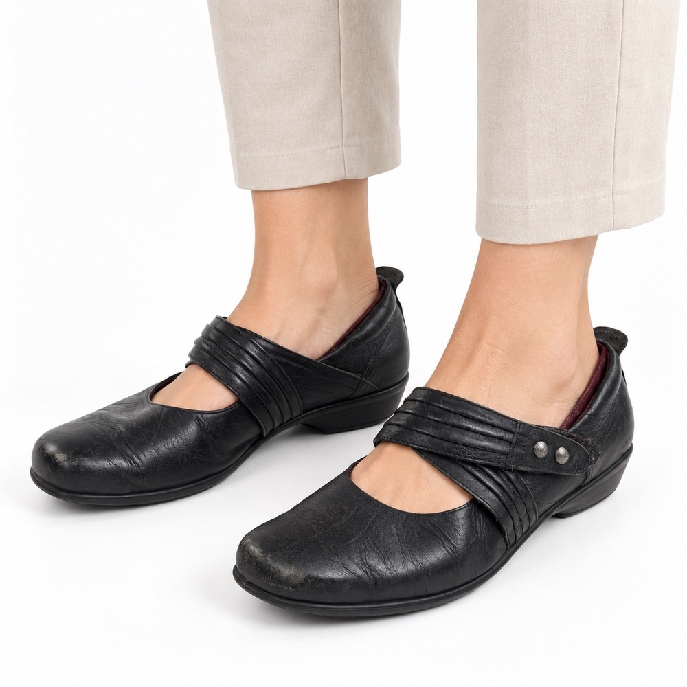 Romika Black Leather Mary Jane Pleated Strap Flats Women's Size 9-9.5